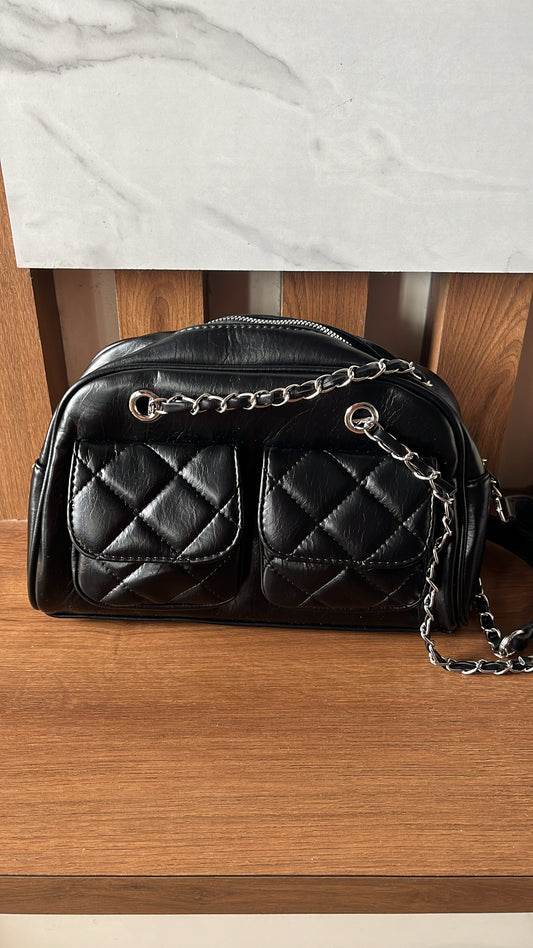 Twin Pocket Shoulder bag