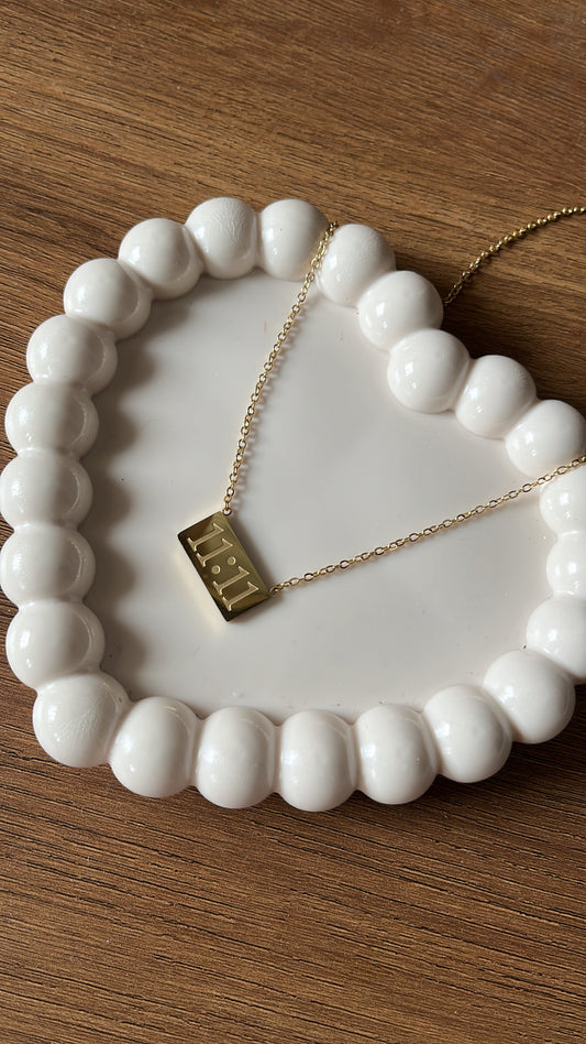 11:11 Rectangle Necklace - Gold