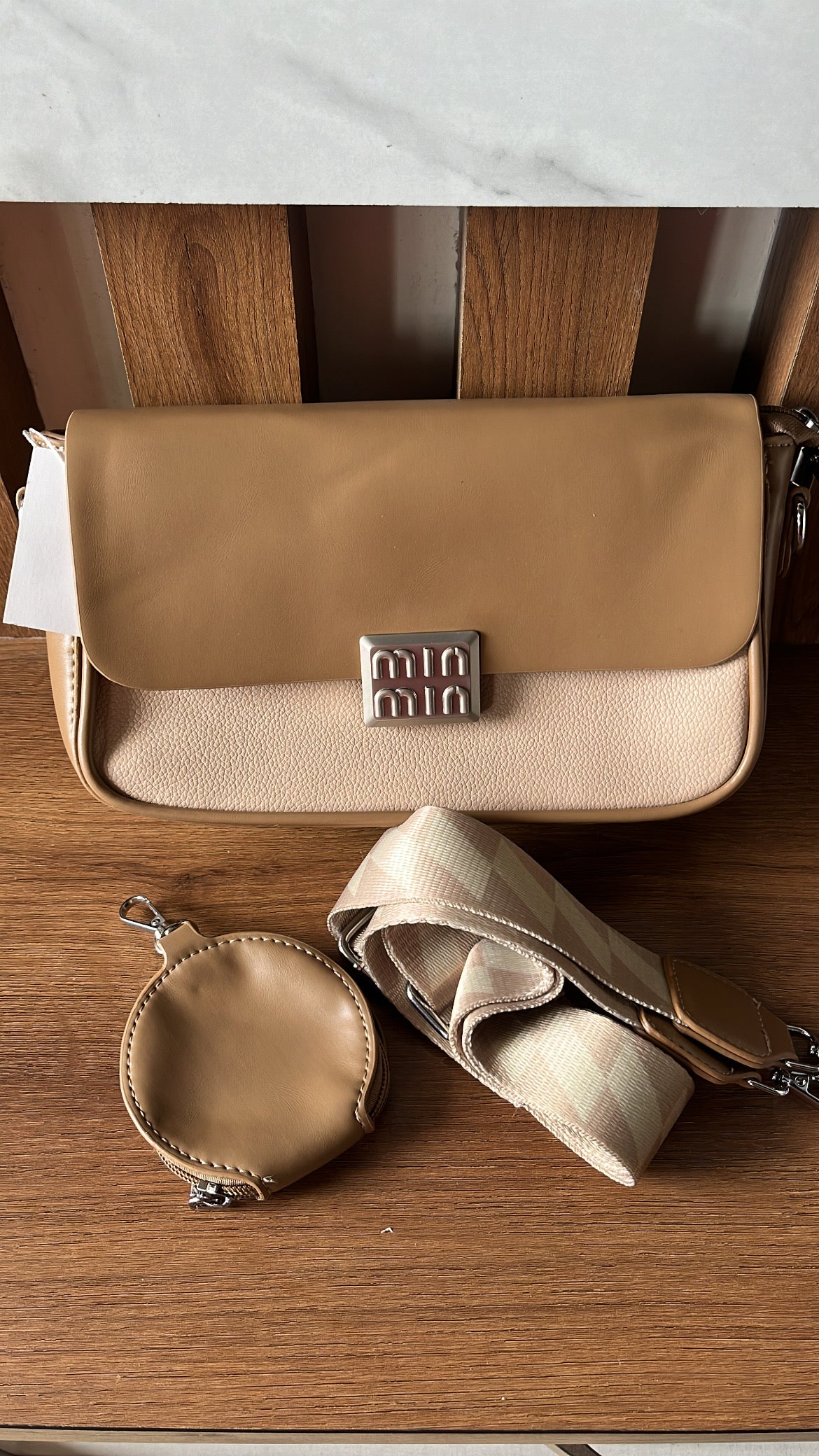 Min Min Bag with Coin Pouch and Broad Belt