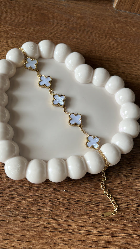 Clover Charm - White Chain Bracelet