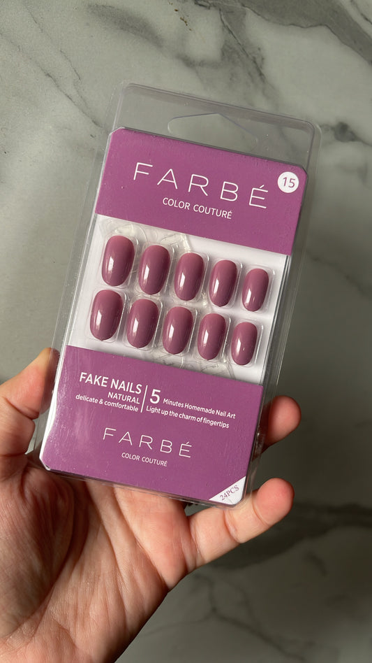Fabre 15: 24 nails in a box
