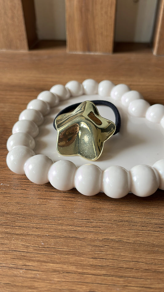Pony cuff
