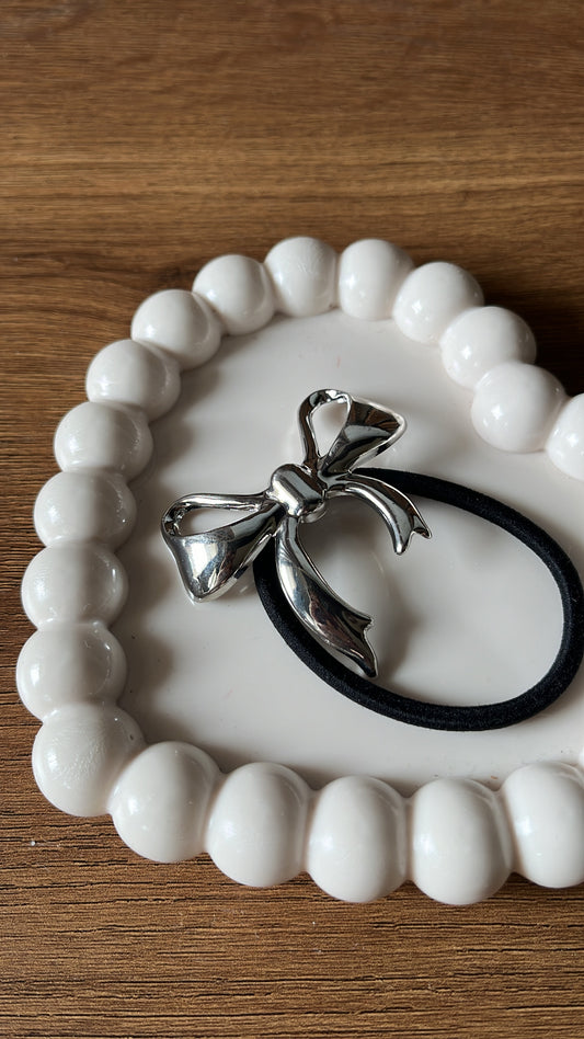 Pony cuff