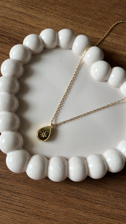 North Star Drop Necklace - Gold