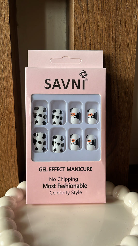 Cow Nails - Set of 12 nails