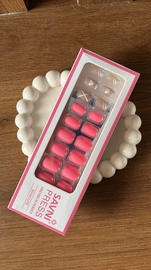 Pink: 24 nails in a box - High Quality Nails