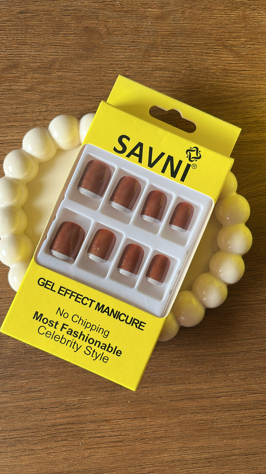 Maroon: 12 nails in a box - Premium Nails