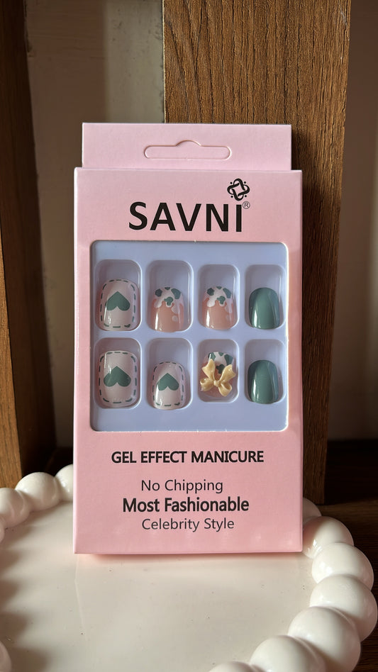 Green Bow Stone Nails