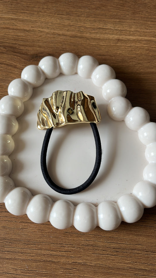 Pony cuff
