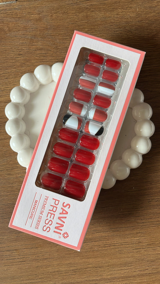 Red: 24 nails in a box - High Quality Nails