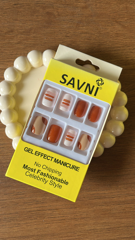 Red: 12 nails in a box - Premium Nails