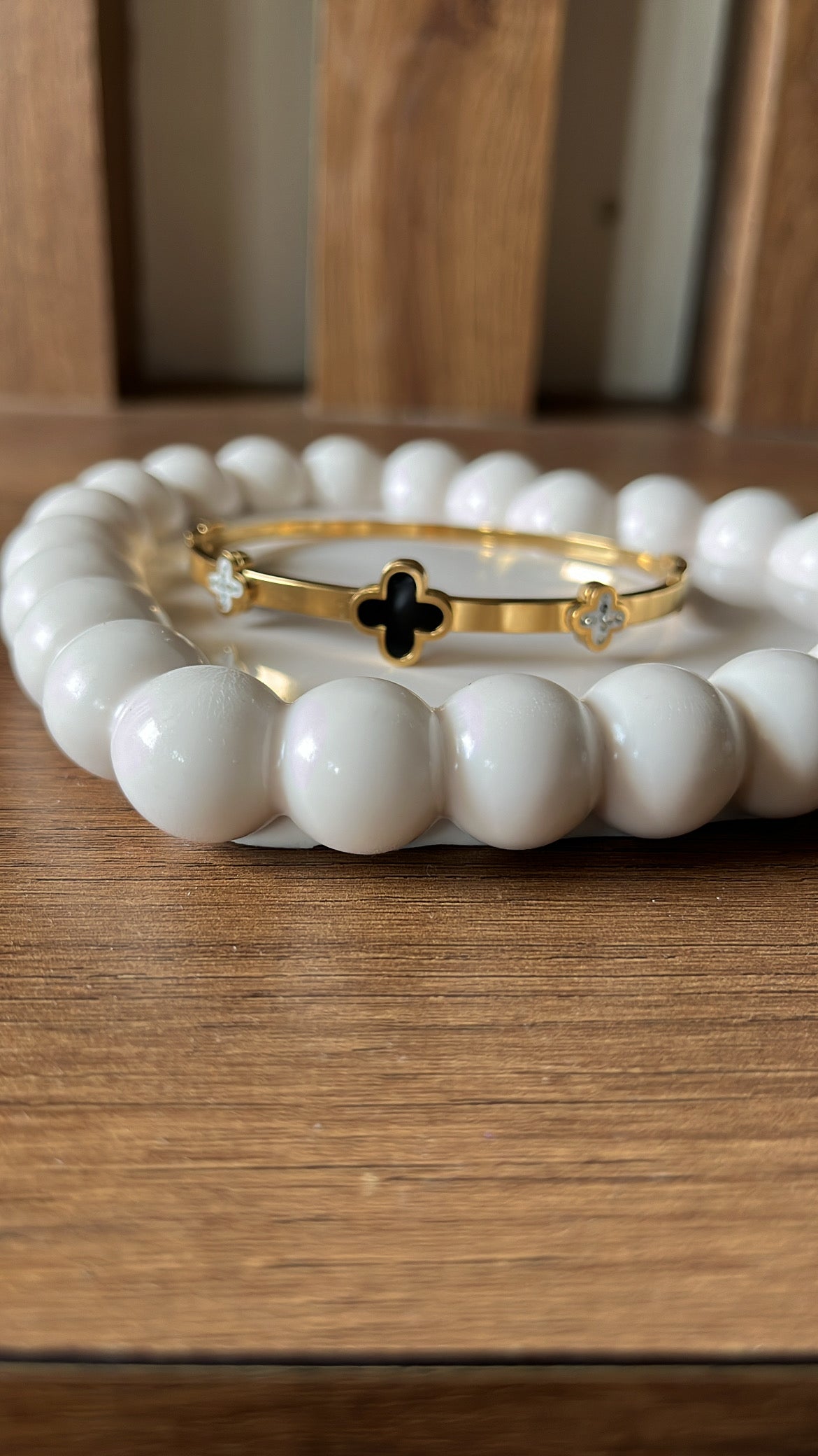 Clover Bangle Bracelet