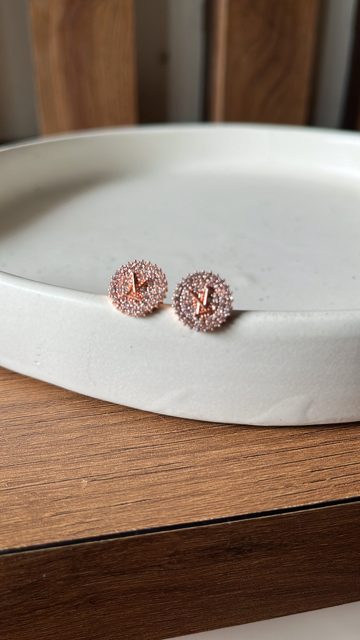 LV Stud earrings