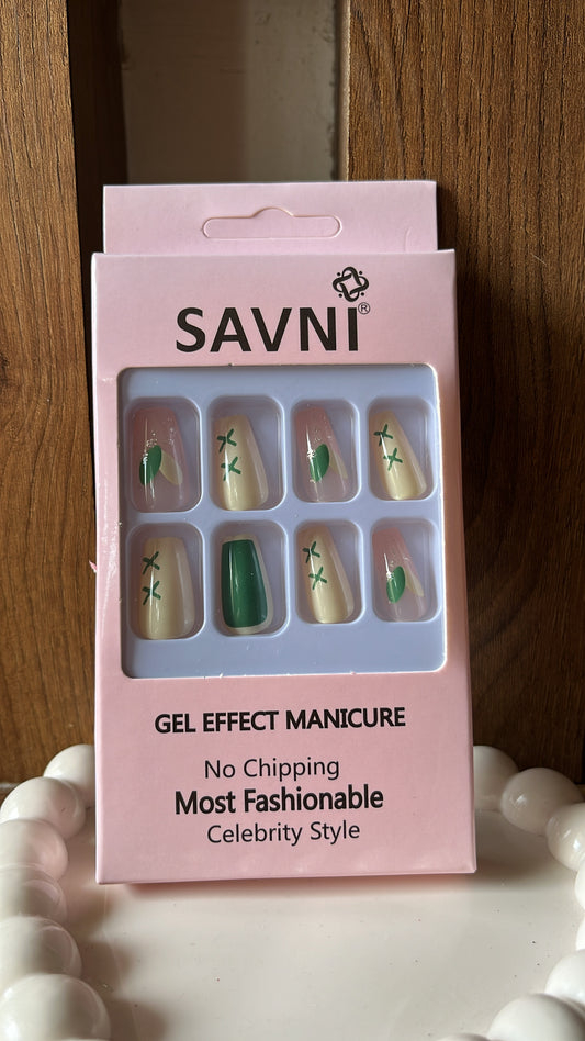 Green Nails - Set of 12 nails