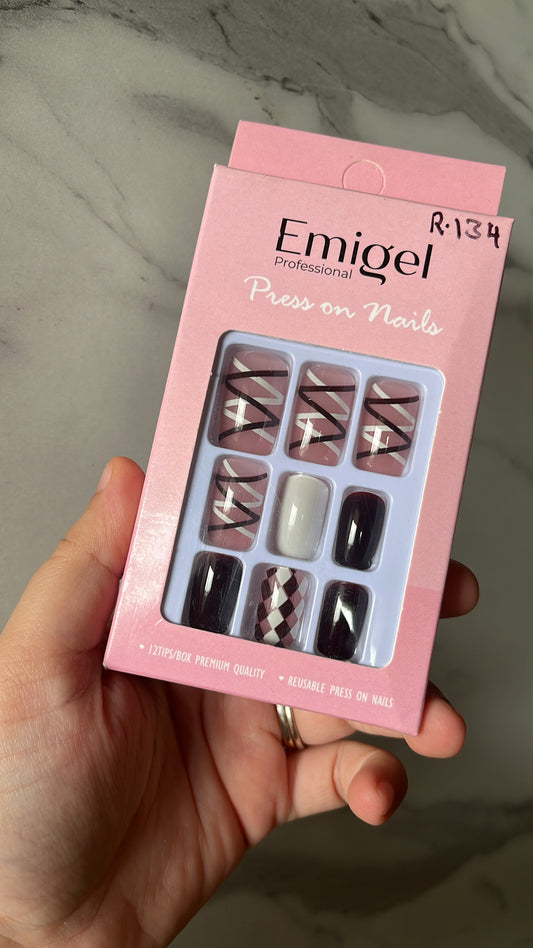 Square Nails - Pack of 12 nails