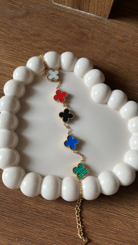 Clover Charm - Multi Chain Bracelet