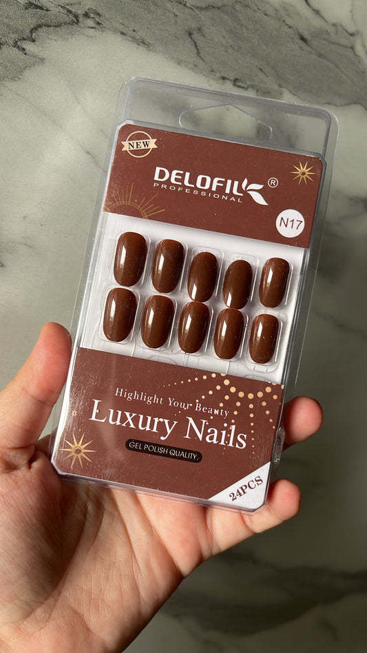N-17: 24 nails in a box