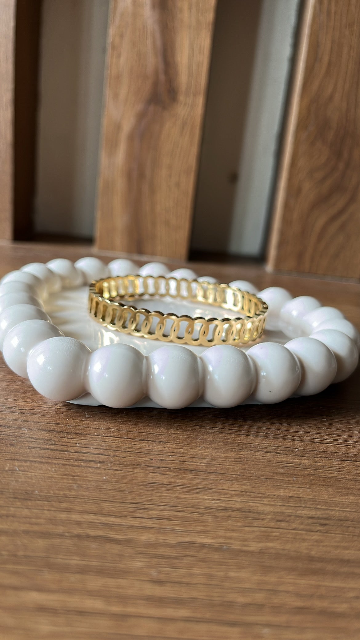 Loop Kada Bracelet - Gold